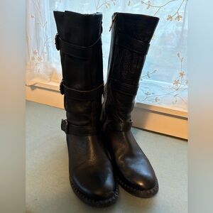 Gentle Souls by Kenneth Cole Boots sz. 7.5